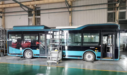 تتعاون EVLINK مع CATL و Xiamen King Long على مشروع BTMS التجريبي المبرد بالماء بقدرة 600 فولت 20 كيلوواط